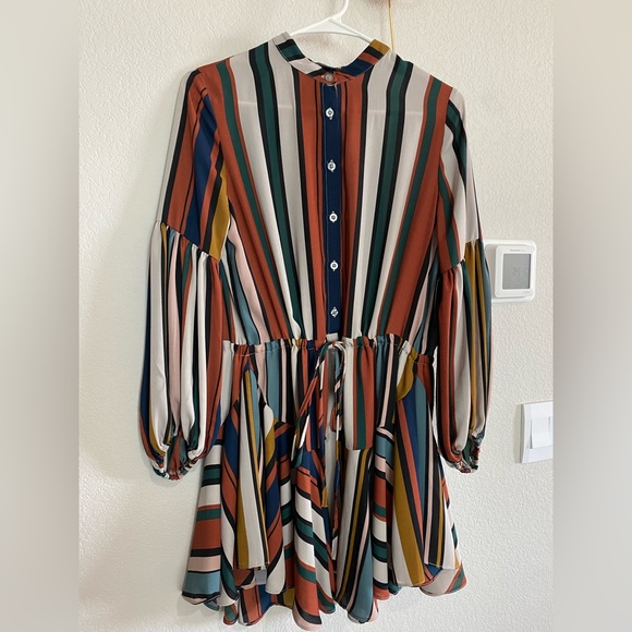 Olivaceous - Sexy Long Sleeve Dress - Picture 2 of 8